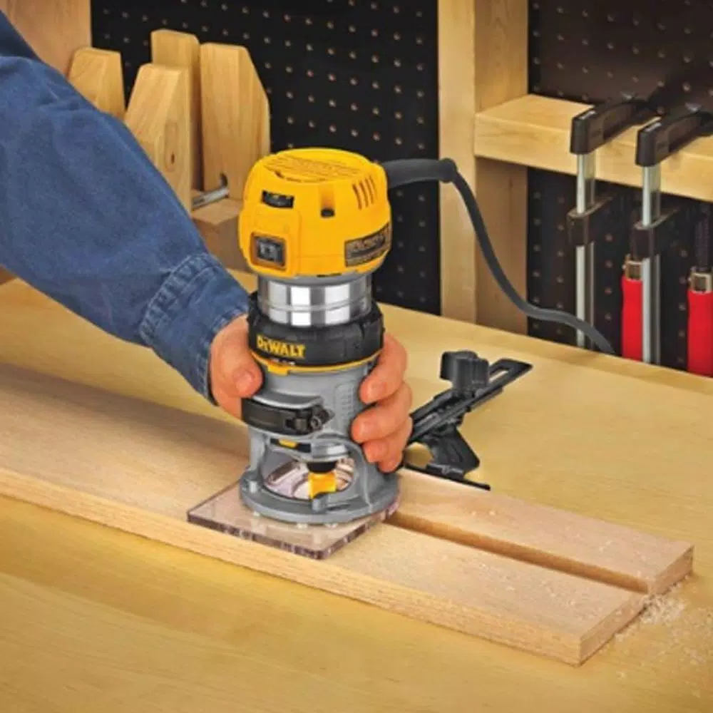 Woodworking Tool Accessories DEWALT Universal Edge Guide With Dust Collection 10 Woodworking Tool Accessories DEWALT Universal Edge Guide With Dust Collection - Image 8