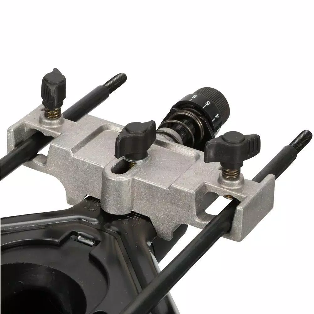 Woodworking Tool Accessories DEWALT Universal Edge Guide With Dust Collection 4 Woodworking Tool Accessories DEWALT Universal Edge Guide With Dust Collection - Image 2