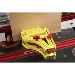 Woodworking Tool Accessories Milescraft Dual/Tandem Feather Board For Routers, Table Saws And Band Saws 17 Woodworking Tool Accessories Milescraft Dual/Tandem Feather Board For Routers, Table Saws And Band Saws -Dewalt Shop milescraft router parts 1407 76 1000